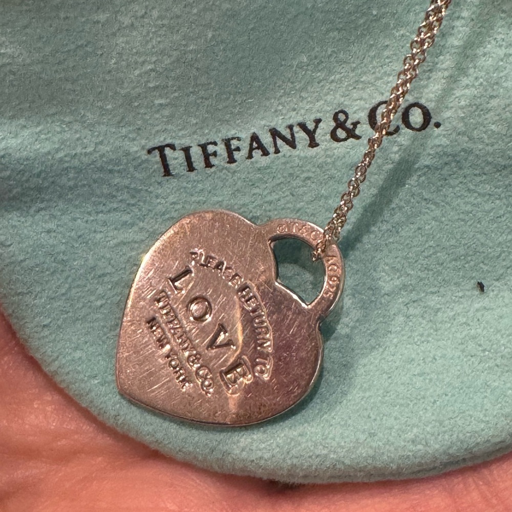 Tiffany & Co. Silver Return to Tiffany Love Heart Pendant